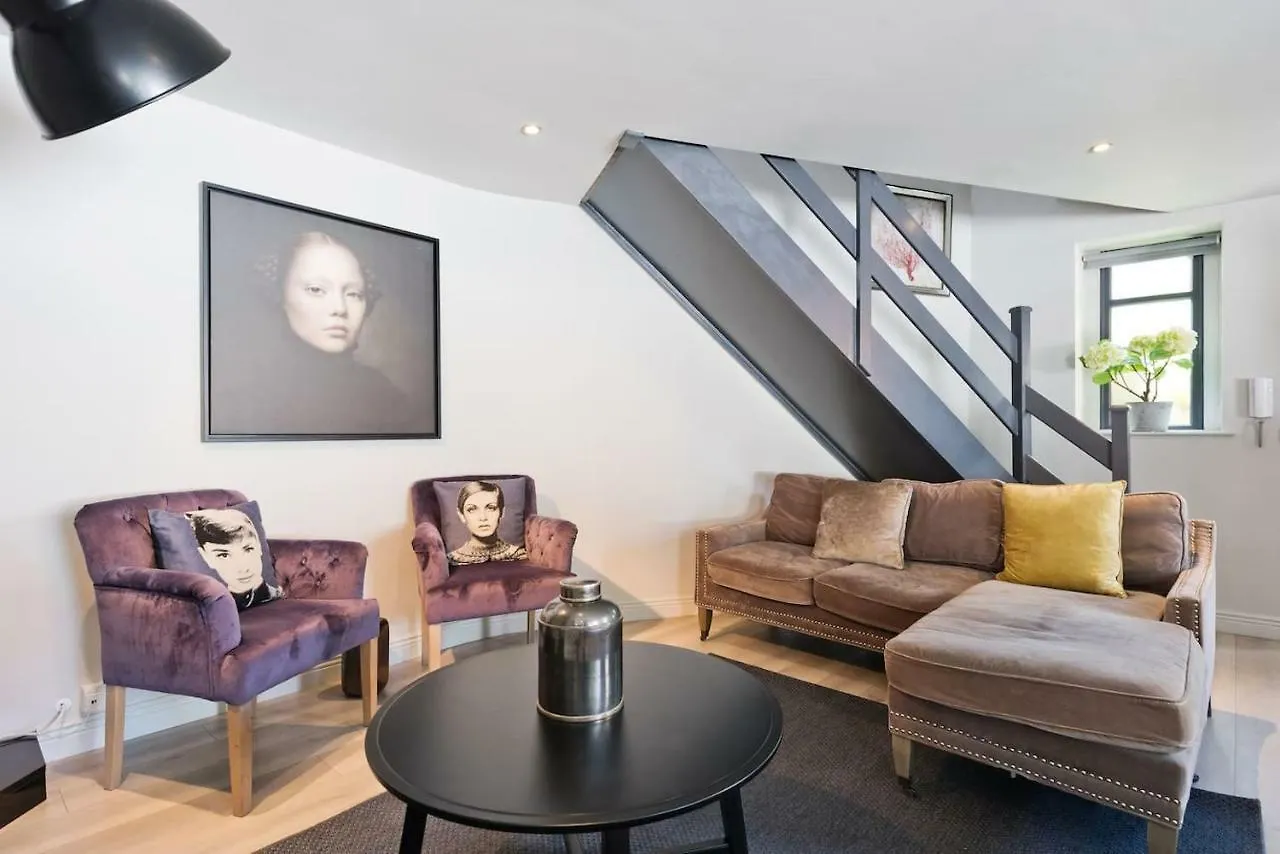 The Edge Suite - Hiphipstay location